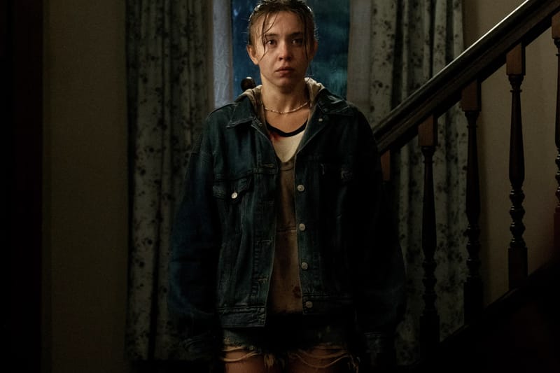 Julianne Moore Helps Sydney Sweeney Cover Up a Murder in New 'Echo Valley' Trailer