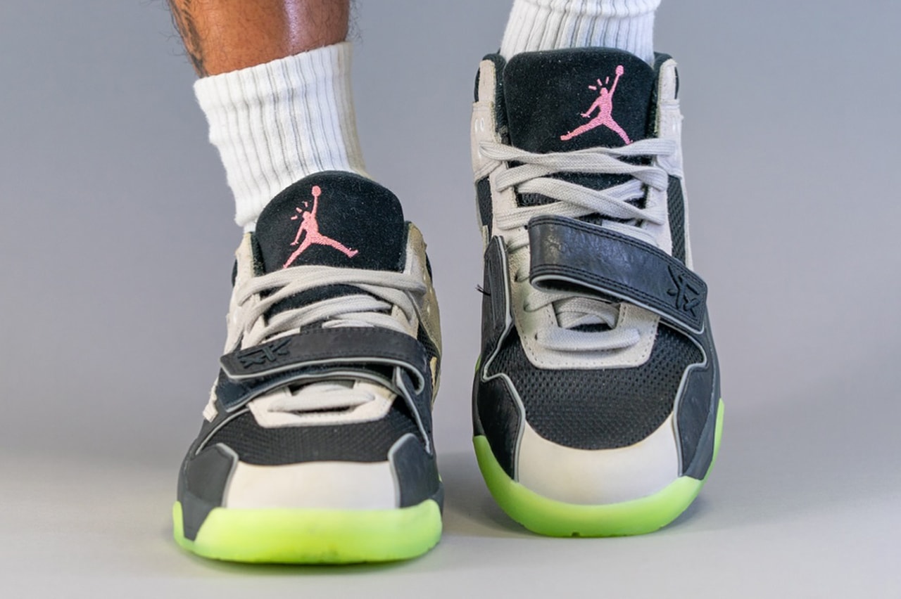 Chase B Travis Scott Jordan Jumpman Jack IH7971-001 Info release date store list buying guide photos price cactus jack