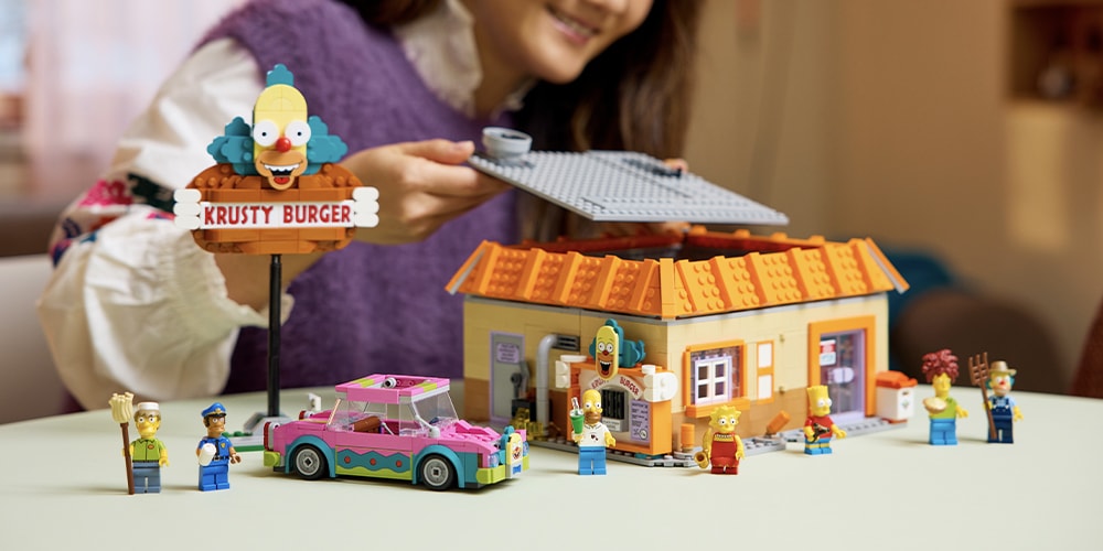LEGO Icons and 'The Simpsons' Deliver Detailed Krusty Burger Set