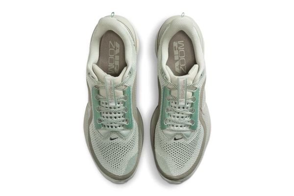 Nike Pegasus Premium "Jade Horizon" Jade Horizon/Light Army HQ2592-300 swoosh running shoe
