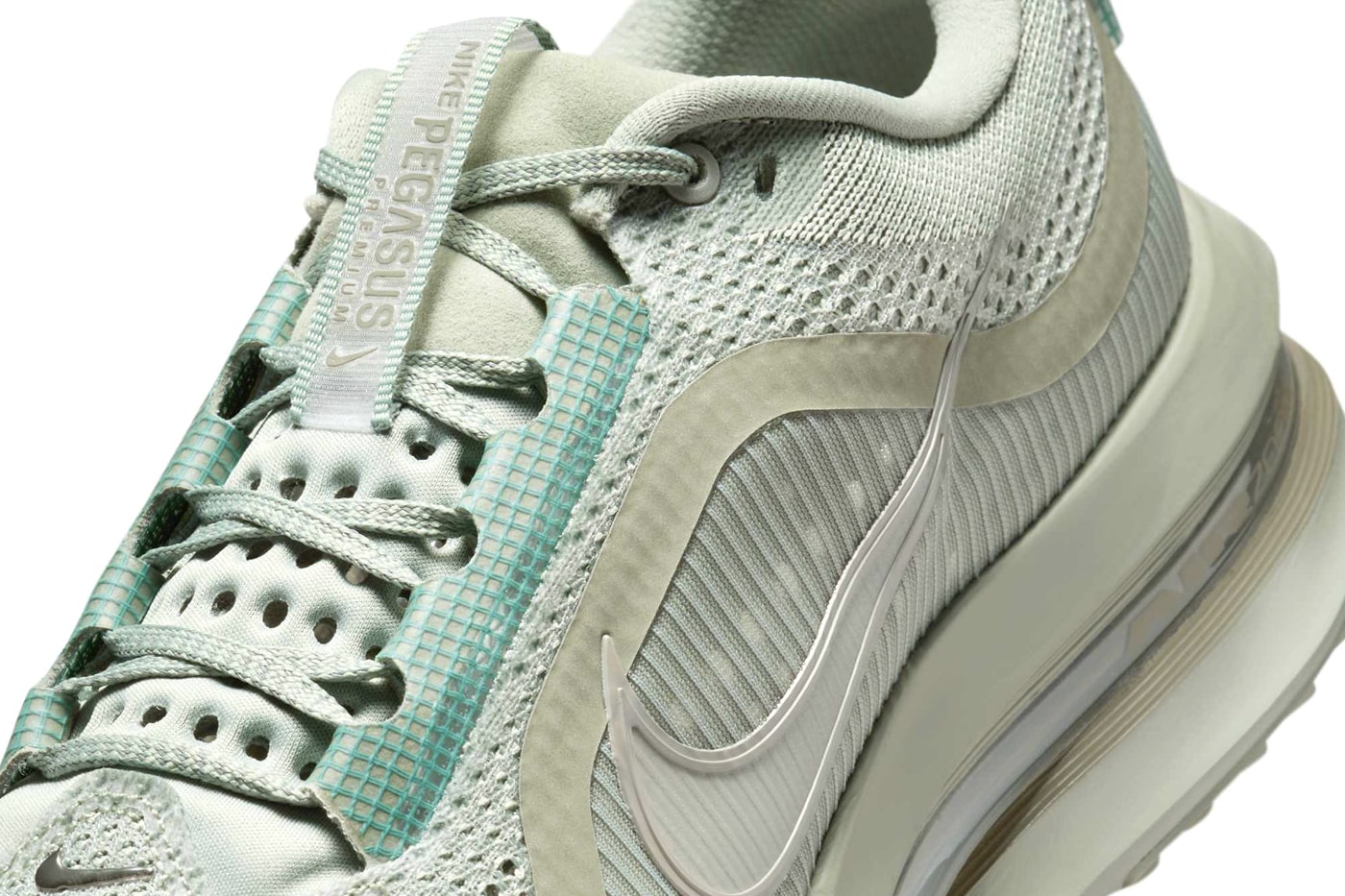 Nike Pegasus Premium "Jade Horizon" Jade Horizon/Light Army HQ2592-300 swoosh running shoe