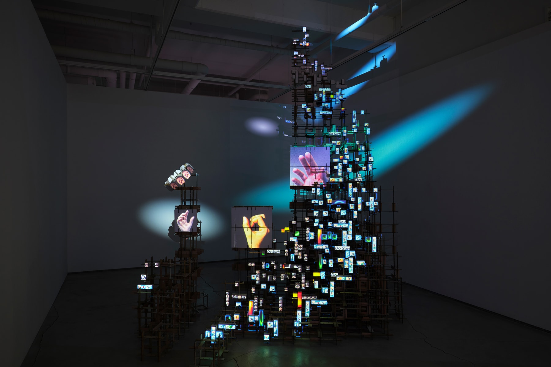 yehwan song barnacles frieze internet profile new york city kinetic installations videos artworks