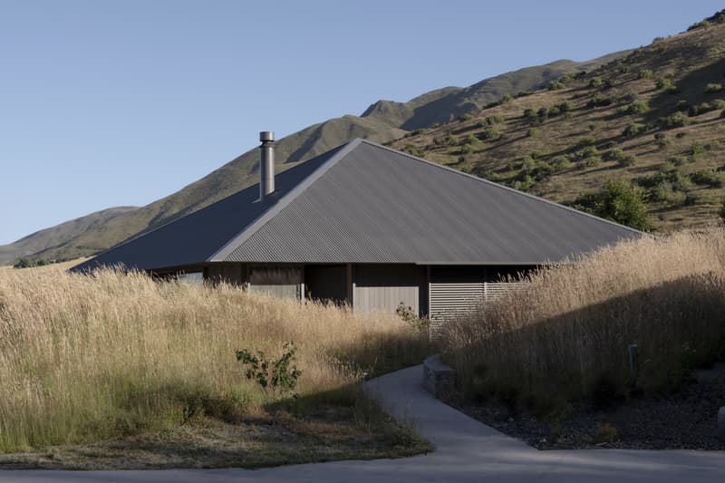Keshaw McArthur Matheson Whiteley Openfield House Crown Range Otago New Zealand