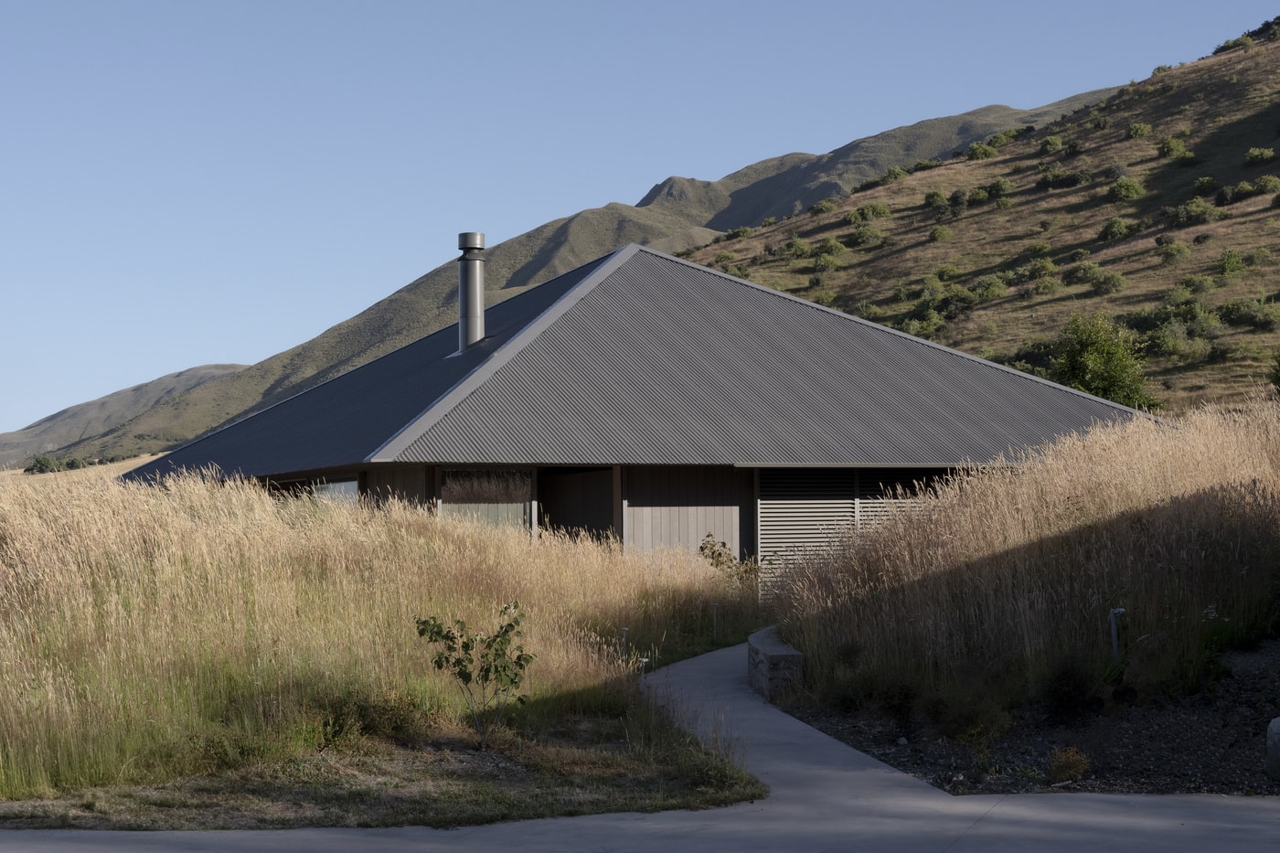 Keshaw McArthur Matheson Whiteley Openfield House Crown Range Otago New Zealand