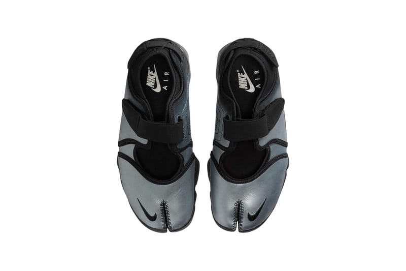 nike air rift silver
