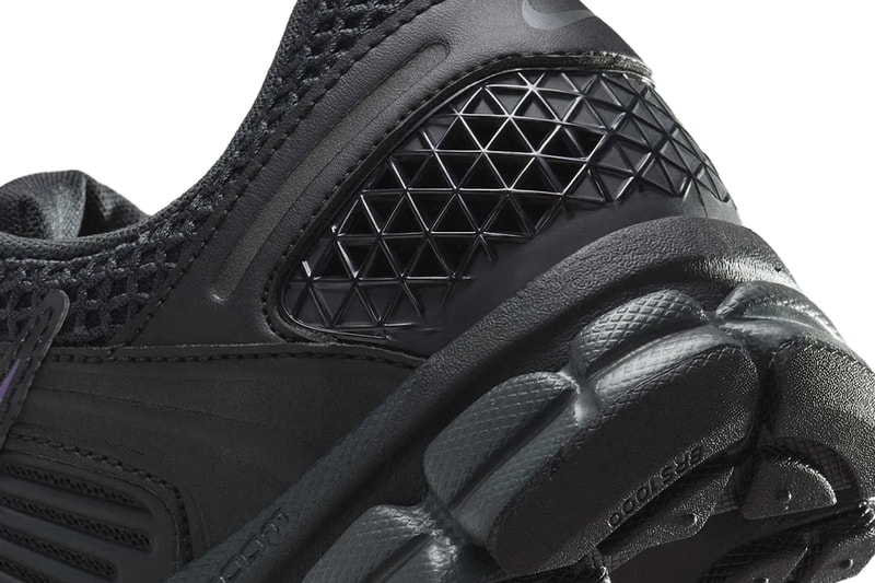 Nike Zoom Vomero 5 Iridescent IB4397-001 Release Info