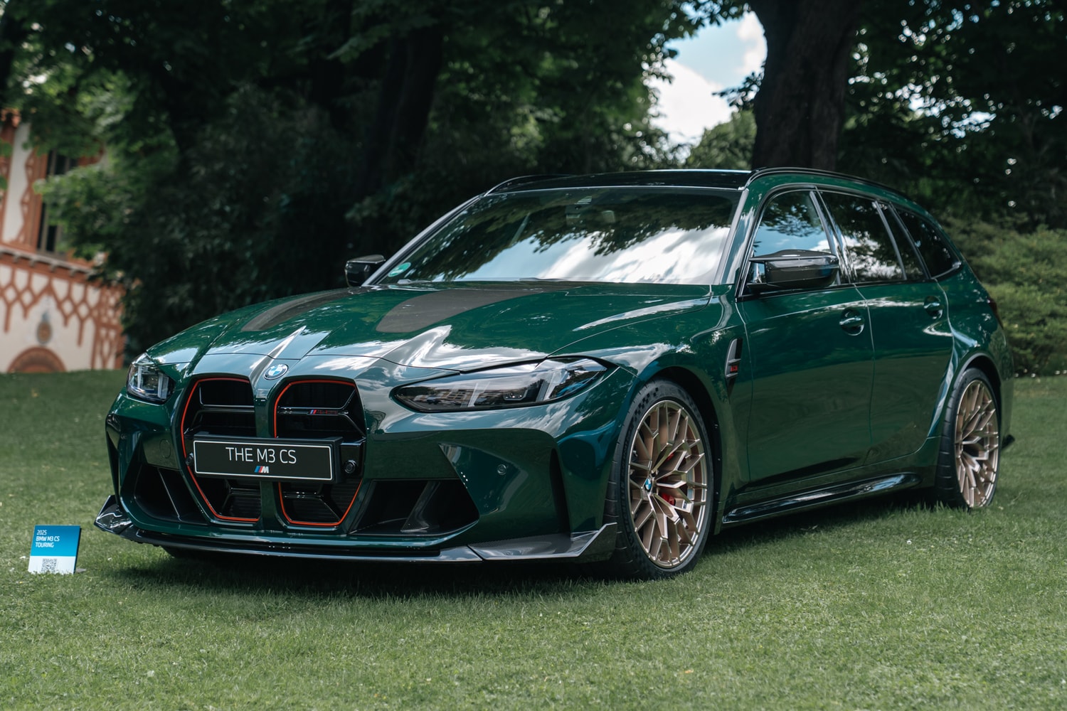 Concorso D'Eleganza Villa D'Este Event Recap Fuori Concorso Concours Lake Como Italy