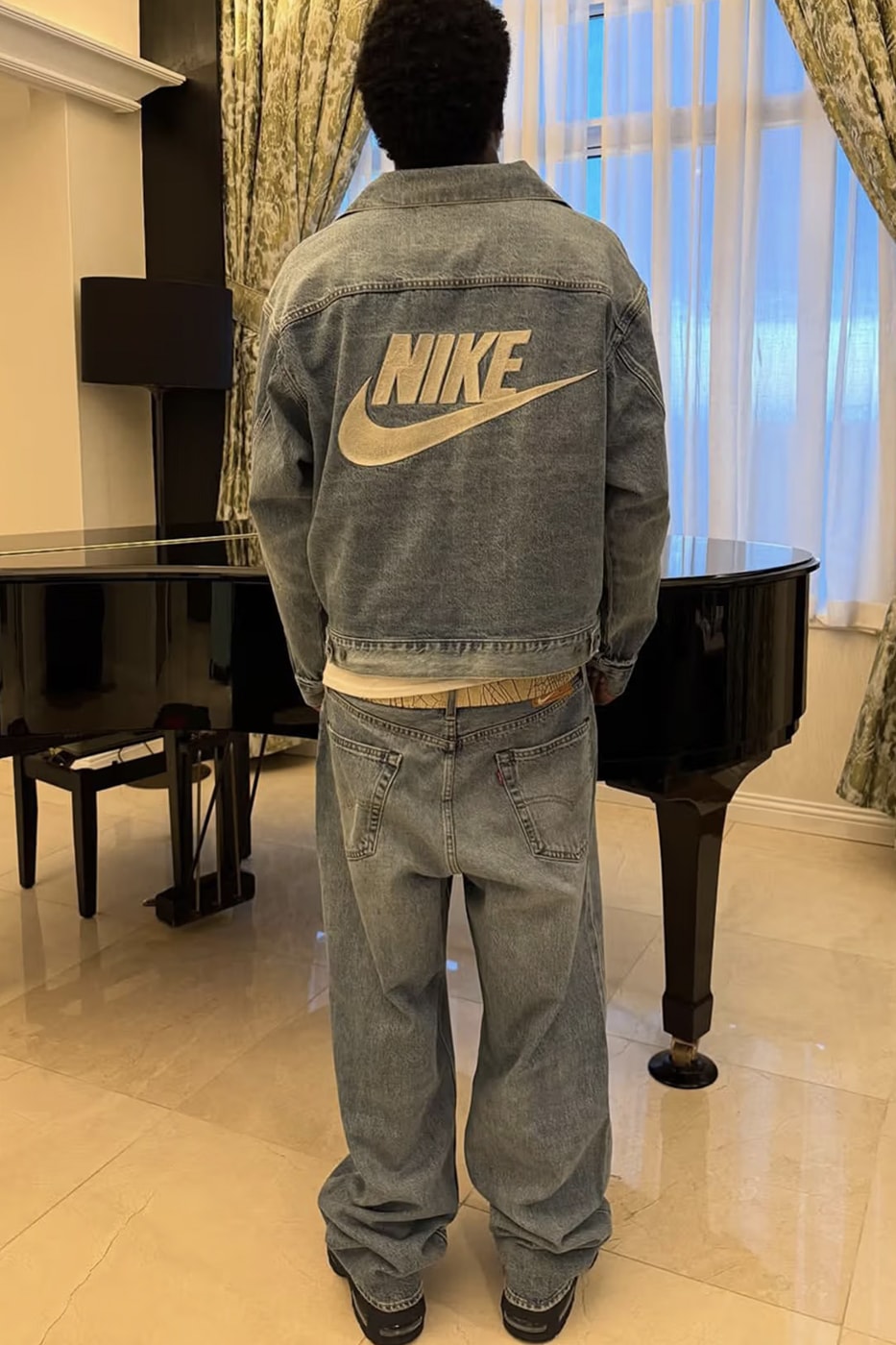 Levi's Upcoming Nike Air Max 95 Sneaker and Apparel Collaboration Surfaces lil yachty finsta portrait x