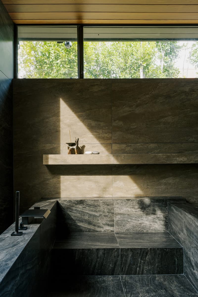 OWIU Design Glass Ridge House Ray Kappe 1971 Renovation modernist mid century modern home design ryokan inspired Amanda Gunawan Joel Wong Kuboki Tatami Hashimoto Tomonari Inflexion Builds Los Angeles Info
