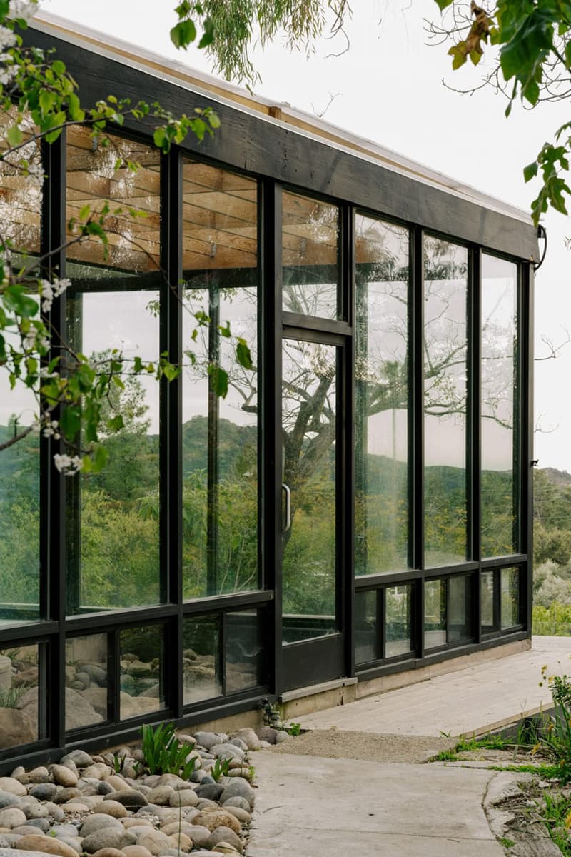 OWIU Design Glass Ridge House Ray Kappe 1971 Renovation modernist mid century modern home design ryokan inspired Amanda Gunawan Joel Wong Kuboki Tatami Hashimoto Tomonari Inflexion Builds Los Angeles Info