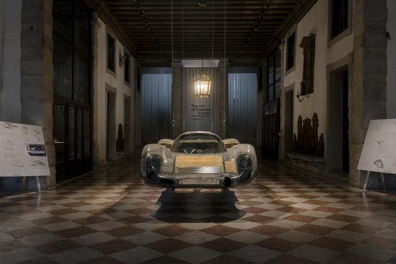 Porsche x Norman Foster Mobility Hub Biennale Info