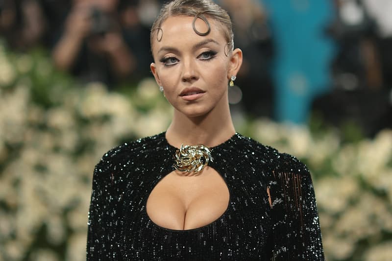 Sydney Sweeney Teases Just How "Unhinged" 'Euphoria' Season 3 Will Be teaser zendaya jacob elordi hunter schafer alexa demie