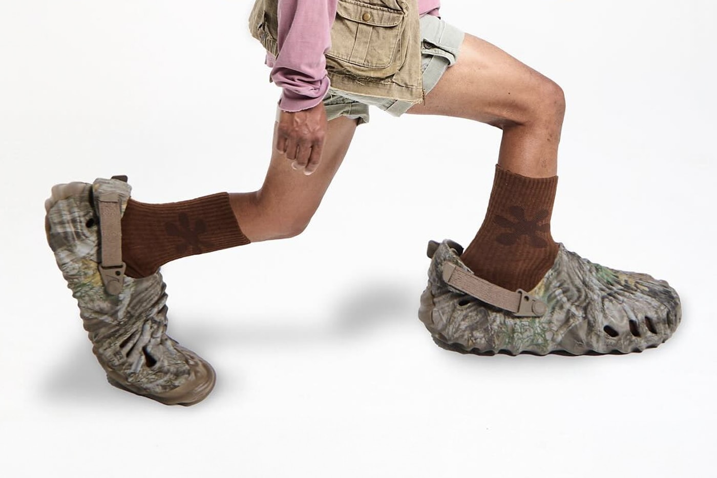Salehe Bembury Crocs Pollex Clog F&F Tree Camo Release date info store list buying guide photos price