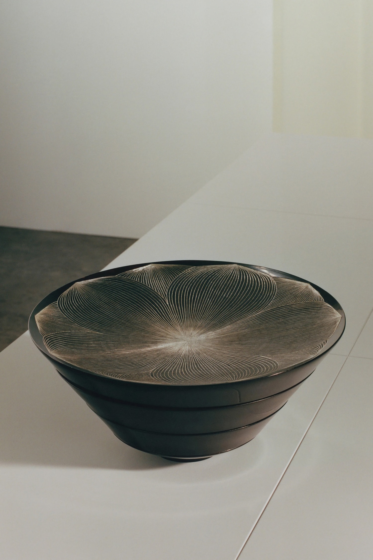 Japanese Sculptor Kunimasa Aoki Wins 2025 Loewe Foundation Craft Prize Madrid
