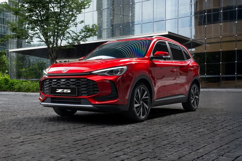 MG Motor zs suv middle east launch compact 18 inch alloy wheels safety advanced cruise control technology 360 camera powertrain drive modes 