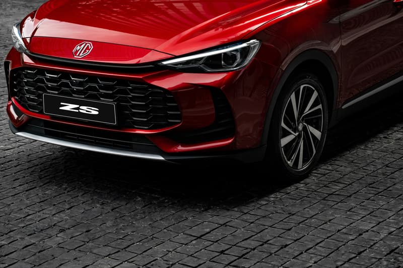 MG Motor zs suv middle east launch compact 18 inch alloy wheels safety advanced cruise control technology 360 camera powertrain drive modes 