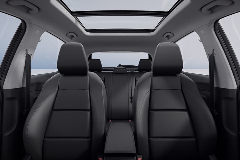 MG Motor zs suv middle east launch compact 18 inch alloy wheels safety advanced cruise control technology 360 camera powertrain drive modes 