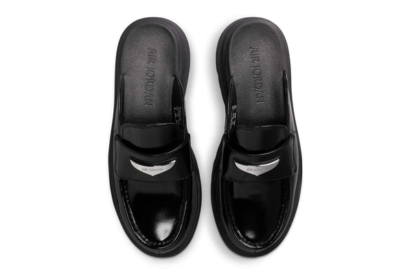 Air Jordan Mule Loafer "Black/Metallic Silver" HJ4292-001 Black/Metallic Silver fall 2025 jordan brand loafer slides 