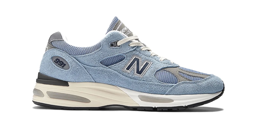 New Balance 991v2 Surfaces in "Celestial Blue"