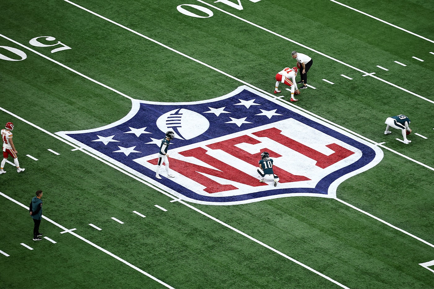 NFL Explores Foreign Team Ownership, Says Ex-Commanders President jason wright interationsl team ownership