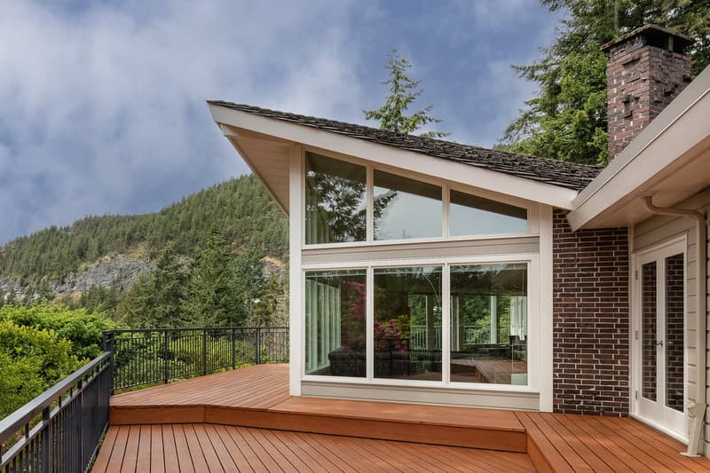 Peter Kaffka Eagles Nest House West Vancouver Listings Info