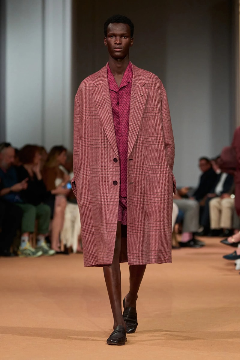 Zegna SS26 Dubai Runway Show Presentation 