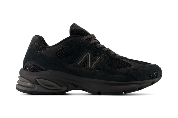 New Balance 2010 Arrives in Sleek "Black"