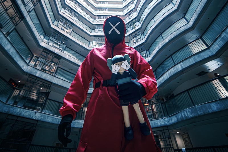 KAWS Celebrates the Return of Netflix's 'Squid Game' Season 3 With New "CHUL-SU" Figures character arr k-pop korean 
