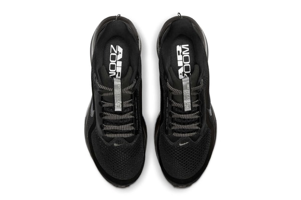 Nike Pegasus Premium Surfaces in "Black/Metallic Silver" HQ2592-005 air zoomx reactx foam 