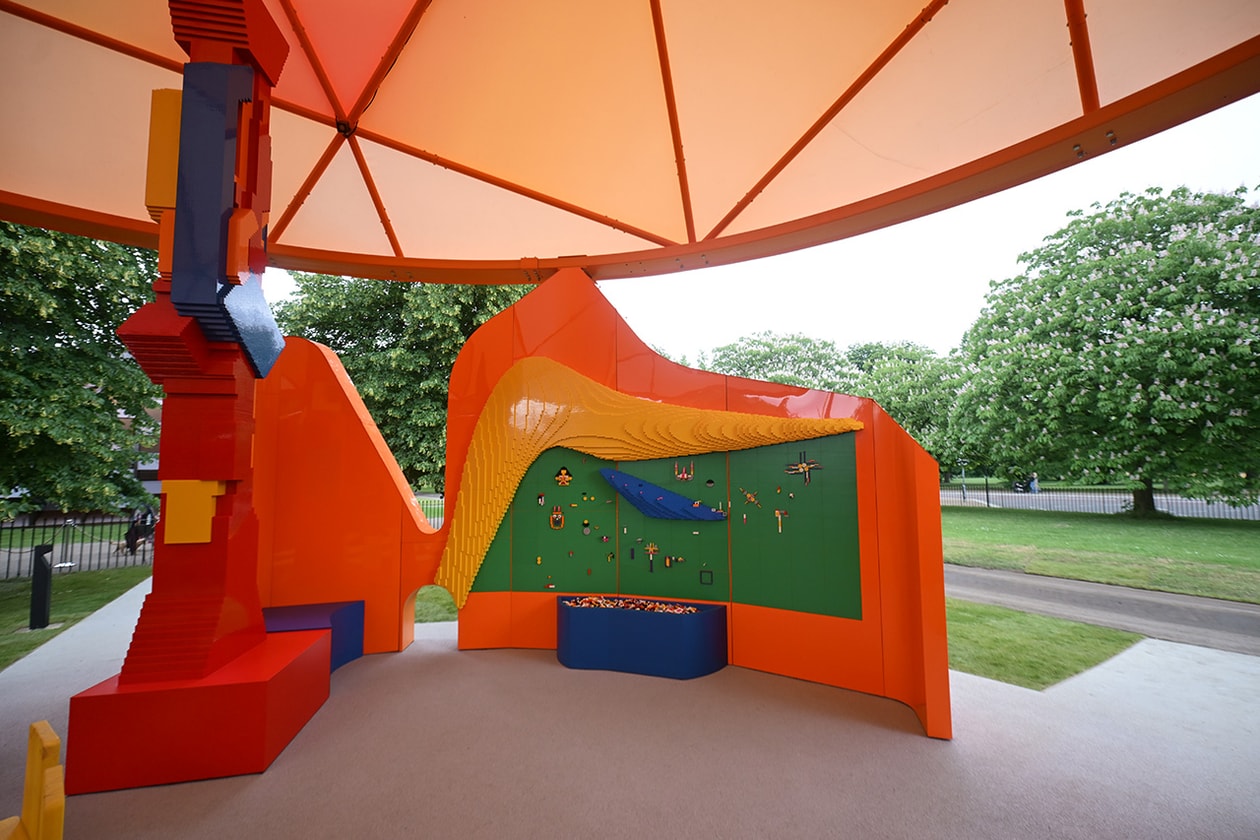 lego group play pavilion serpentine gallery london united kingdom uk kensington gardens nike martine rose niko b flock together workshop creativity producer speedbuilding abstract art design sir peter cook architect survey