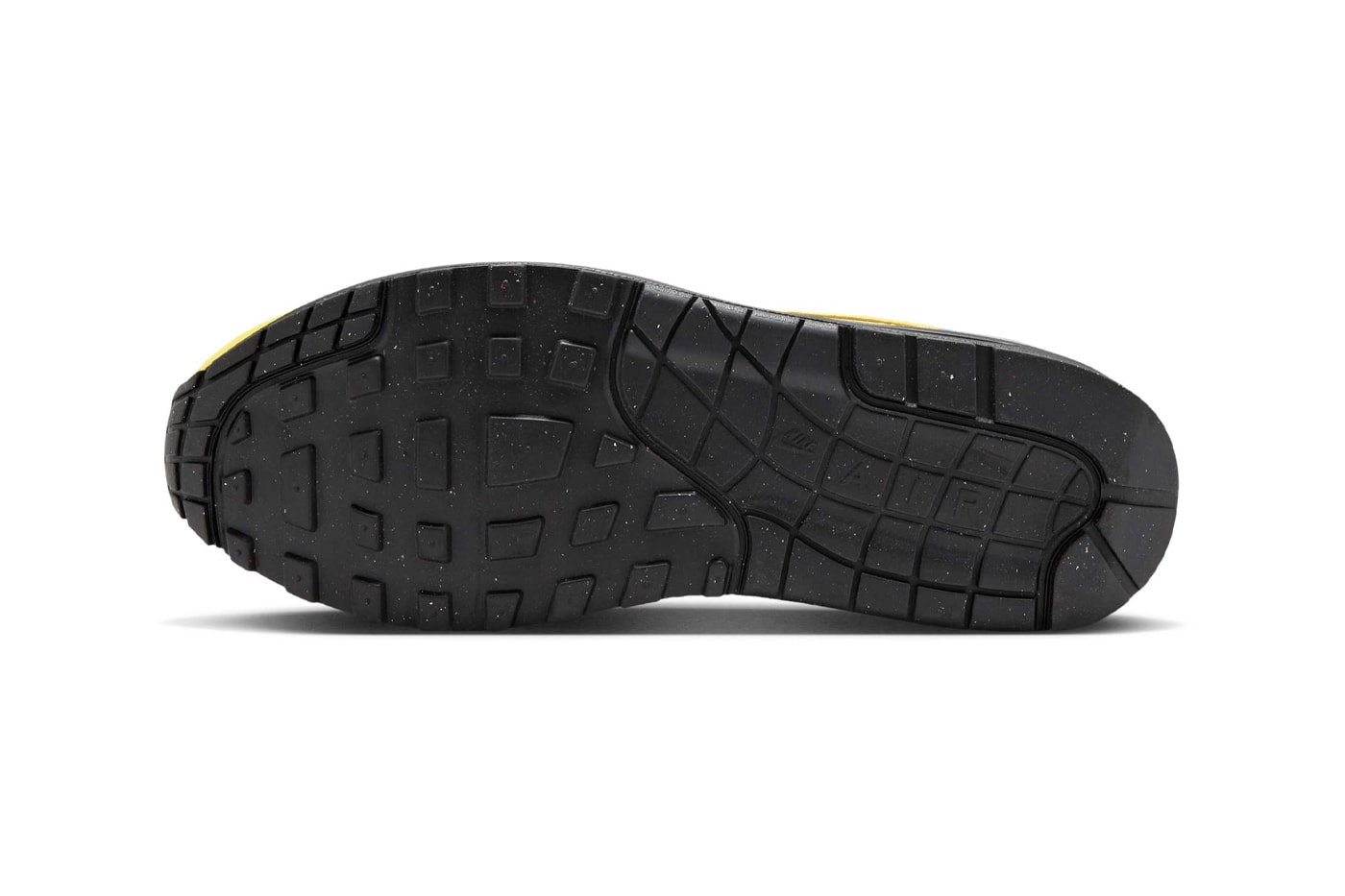 Nike Air Max 1 Batman FZ5808-014 Release Info