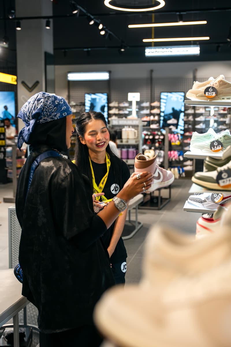 jd sports city centre mirdif store opening puma nike adidas sportswear shopping dubai party event dj ruuz stanley customization 