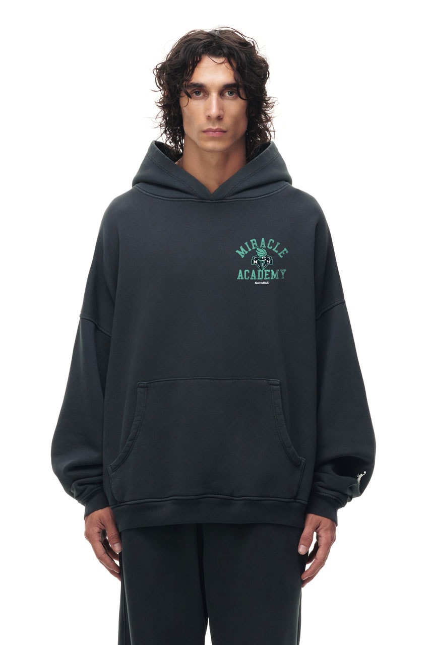 NAHMIAS Miracle Academy x NBA x Fanatics Collab Drop New York Knicks Shirt Timothée Chalamet courtside finals basketball