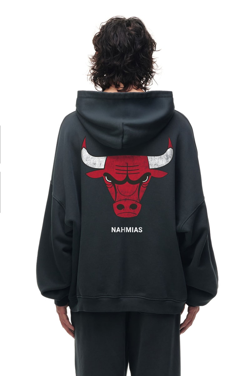 NAHMIAS Miracle Academy x NBA x Fanatics Collab Drop New York Knicks Shirt Timothée Chalamet courtside finals basketball