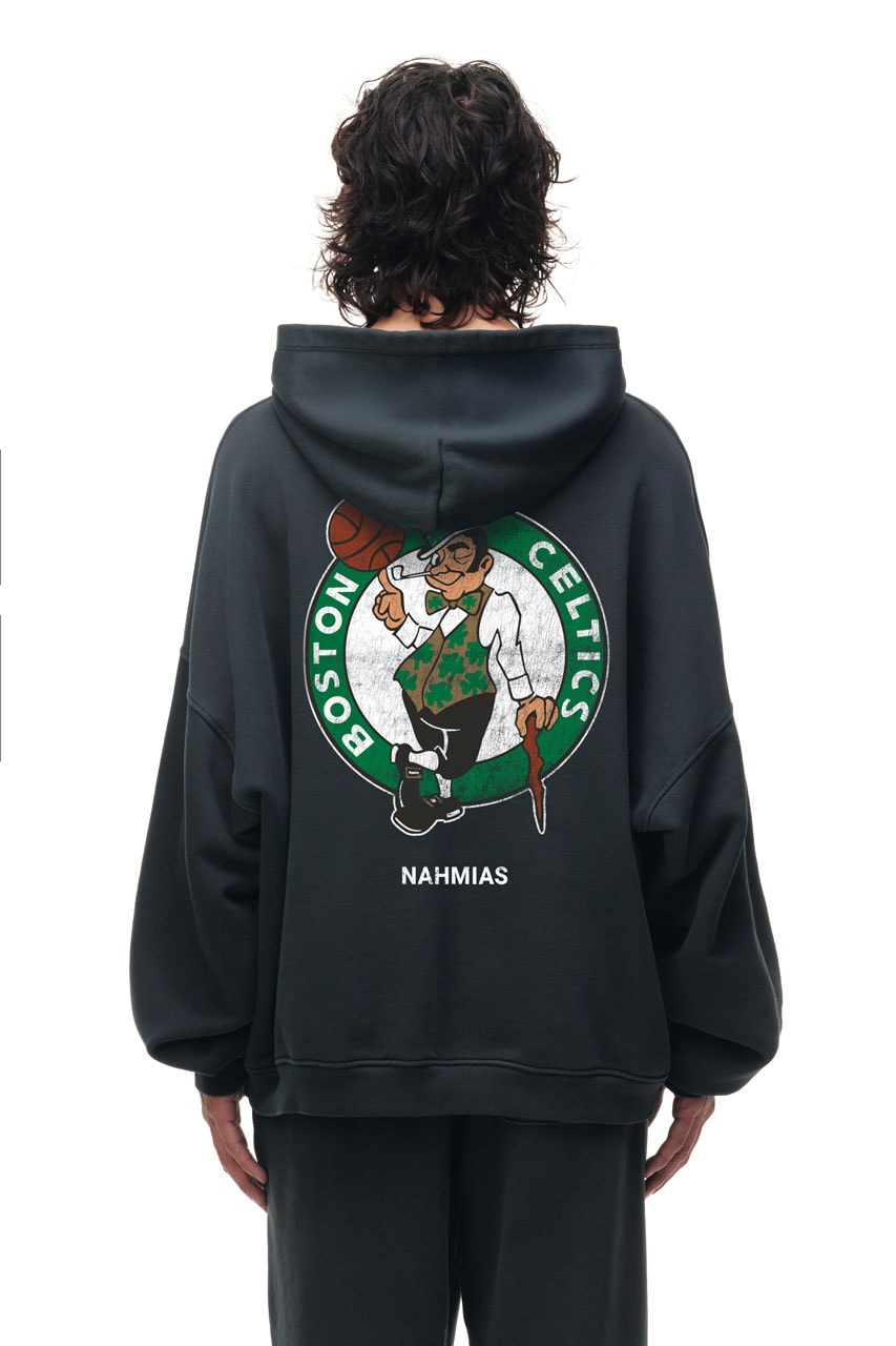 NAHMIAS Miracle Academy x NBA x Fanatics Collab Drop New York Knicks Shirt Timothée Chalamet courtside finals basketball