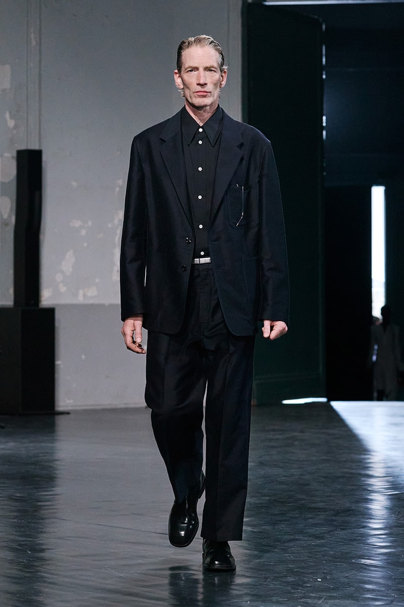 Lemaire SS26 Paris Fashion Week Collection eras of suiting leather jackets bolo ties bombers christophe lemaire sarah linh tran casual cool 