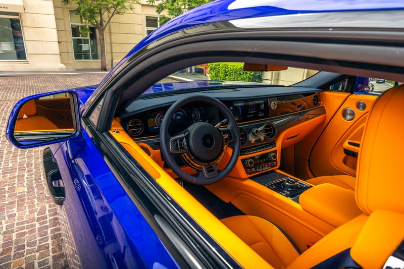 Rolls-Royce Black Badge Spectre Closer Look Photos Blue White Grey Ultra Luxury