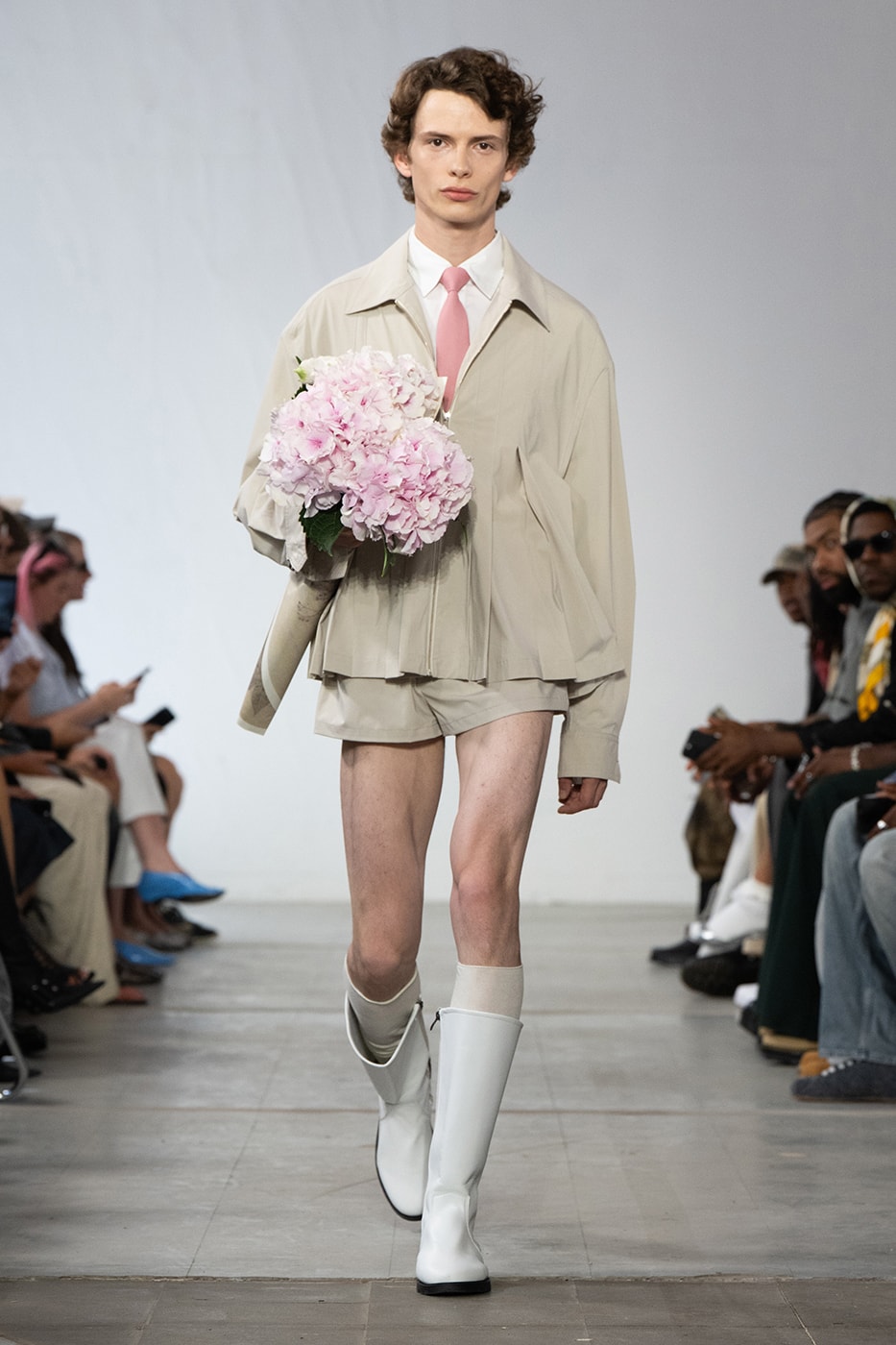 Feng Chen Wang SS26 Paris Fashion Week Collection converse collaboration russell westbrook runway model friends dyeing technique london based chinese designer