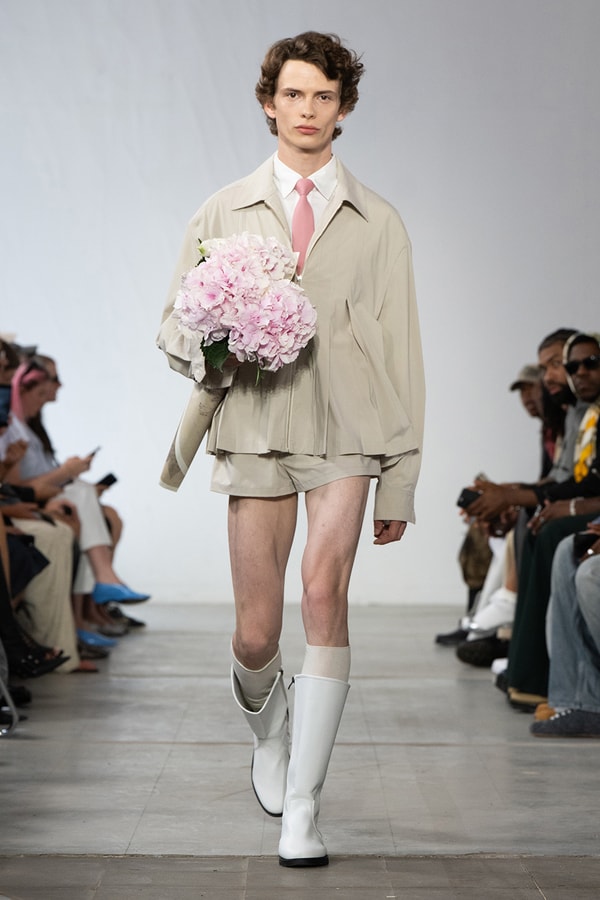 Feng Chen Wang SS26 Paris Fashion Week Collection converse collaboration russell westbrook runway model friends dyeing technique london based chinese designer
