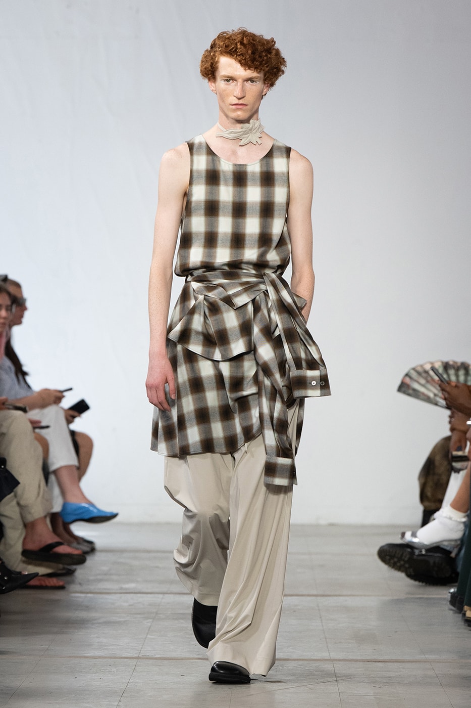 Feng Chen Wang SS26 Paris Fashion Week Collection converse collaboration russell westbrook runway model friends dyeing technique london based chinese designer