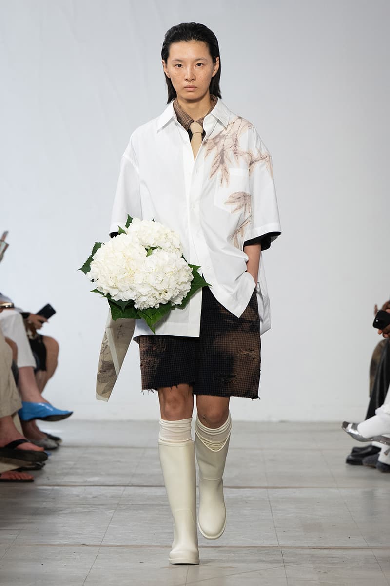 Feng Chen Wang SS26 Paris Fashion Week Collection converse collaboration russell westbrook runway model friends dyeing technique london based chinese designer