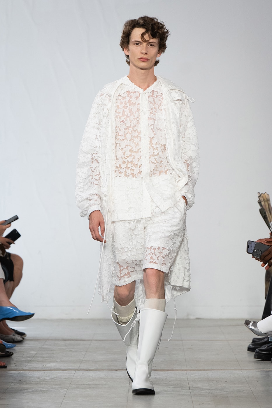 Feng Chen Wang SS26 Paris Fashion Week Collection converse collaboration russell westbrook runway model friends dyeing technique london based chinese designer