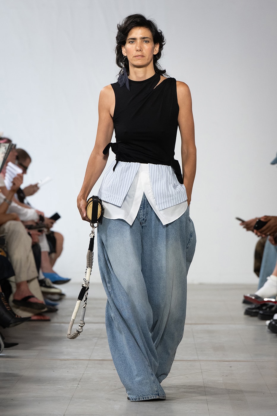 Feng Chen Wang SS26 Paris Fashion Week Collection converse collaboration russell westbrook runway model friends dyeing technique london based chinese designer