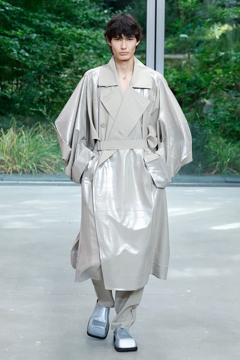 Issey Miyake's IM MEN SS26 Paris Fashion Week  Issey Miyake's IM MEN SS26 Unveils a Poetic Dialogue Between Fabric and Form, Inspired by Shoji Kamoda asics