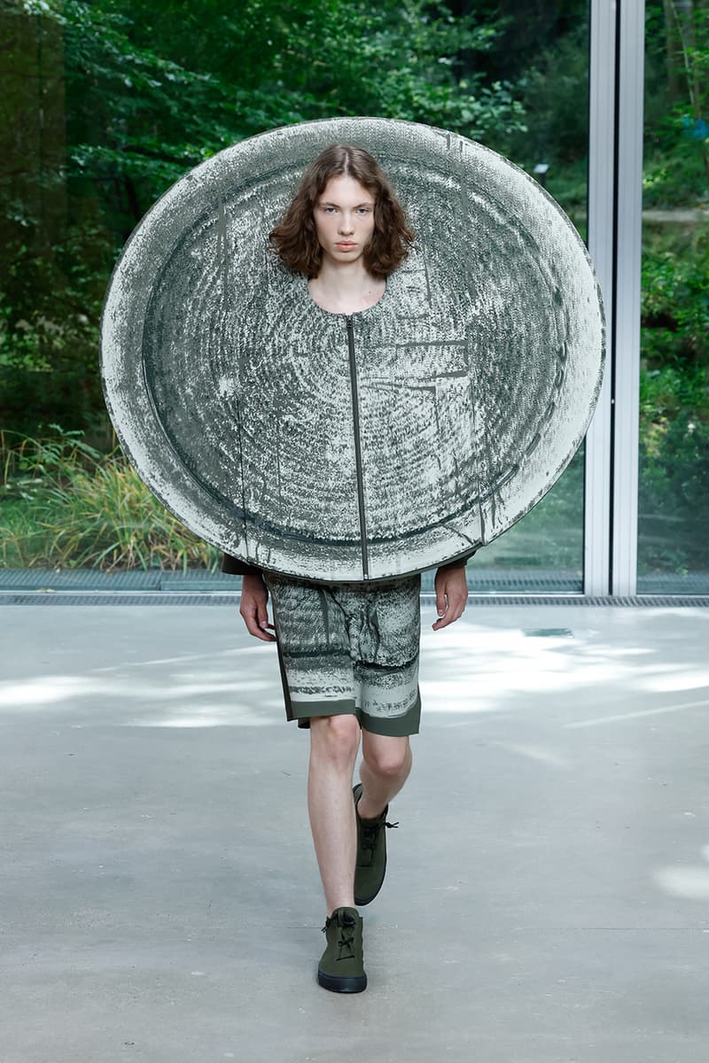 Issey Miyake's IM MEN SS26 Paris Fashion Week  Issey Miyake's IM MEN SS26 Unveils a Poetic Dialogue Between Fabric and Form, Inspired by Shoji Kamoda asics
