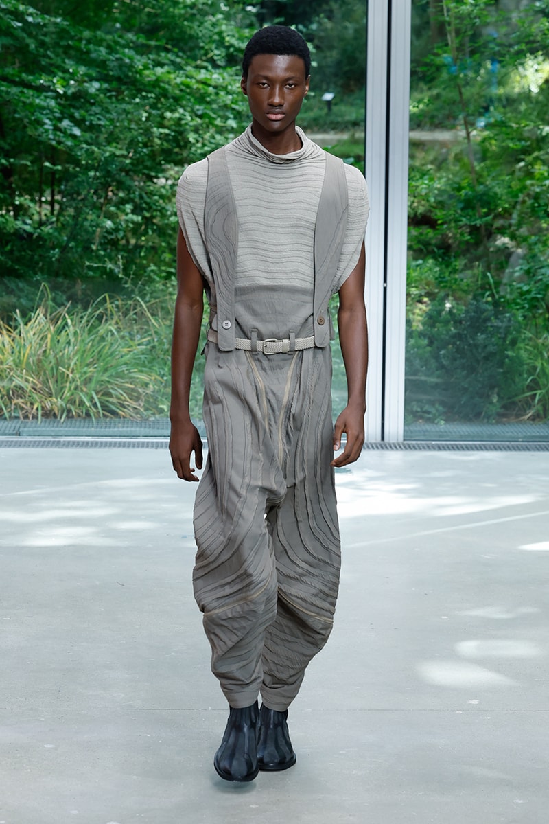 Issey Miyake's IM MEN SS26 Paris Fashion Week  Issey Miyake's IM MEN SS26 Unveils a Poetic Dialogue Between Fabric and Form, Inspired by Shoji Kamoda asics