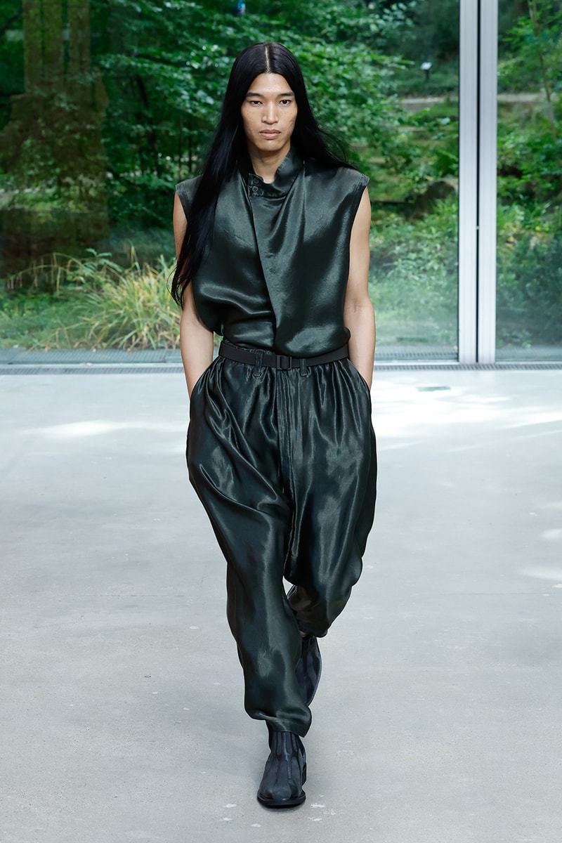 Issey Miyake's IM MEN SS26 Paris Fashion Week  Issey Miyake's IM MEN SS26 Unveils a Poetic Dialogue Between Fabric and Form, Inspired by Shoji Kamoda asics