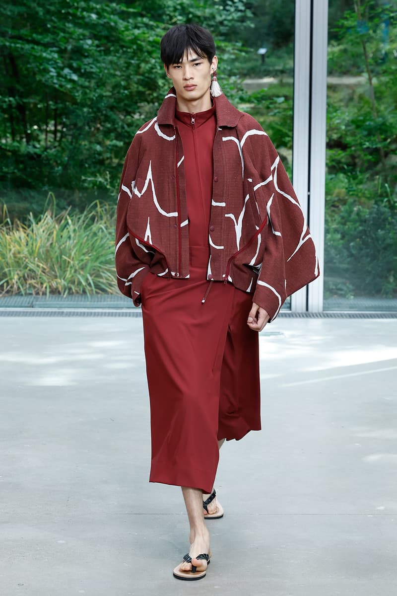 Issey Miyake's IM MEN SS26 Paris Fashion Week  Issey Miyake's IM MEN SS26 Unveils a Poetic Dialogue Between Fabric and Form, Inspired by Shoji Kamoda asics