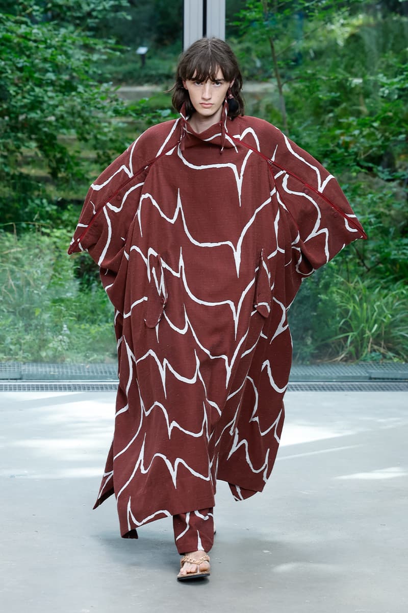 Issey Miyake's IM MEN SS26 Paris Fashion Week  Issey Miyake's IM MEN SS26 Unveils a Poetic Dialogue Between Fabric and Form, Inspired by Shoji Kamoda asics