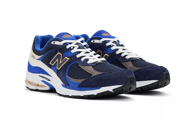 FC Porto x New Balance 2002R collaboration U2002RFP Official Look at the FC Porto x New Balance 2002R fall 2025